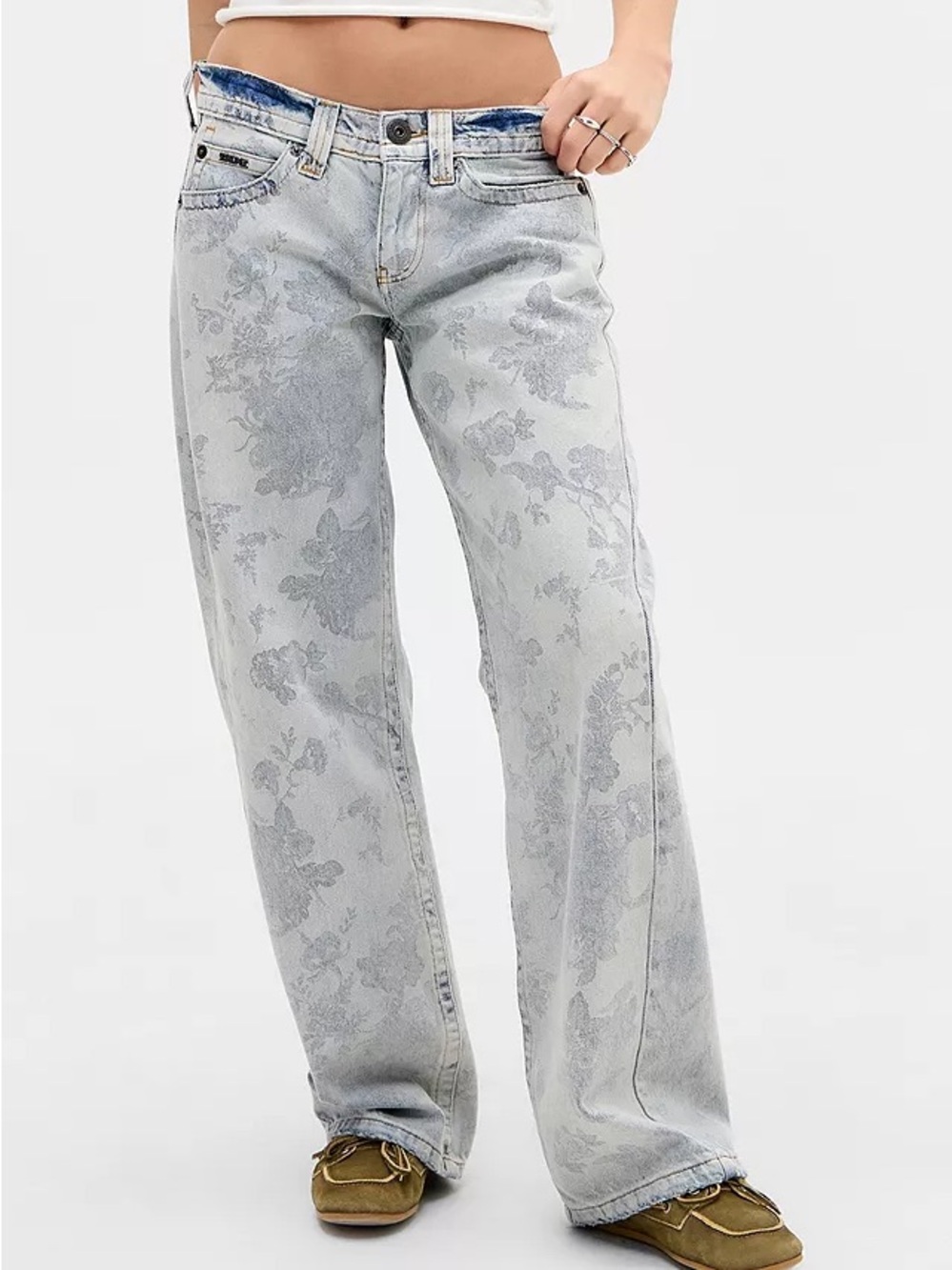 Urban Outfitters BDG Kayla Lowrider Flower Jeans 27